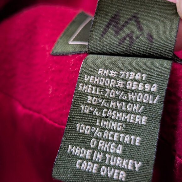 L.L. Bean Vintage Wool & Cashmere Coat Bright Red Size 12 Petite - Picture 5 of 8